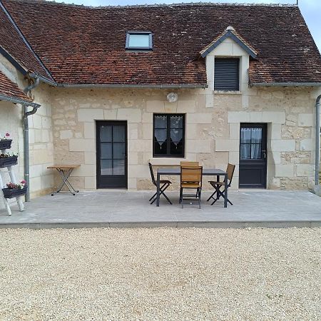 Gite De La Grand Maison Le Noyer Seigy Buitenkant foto