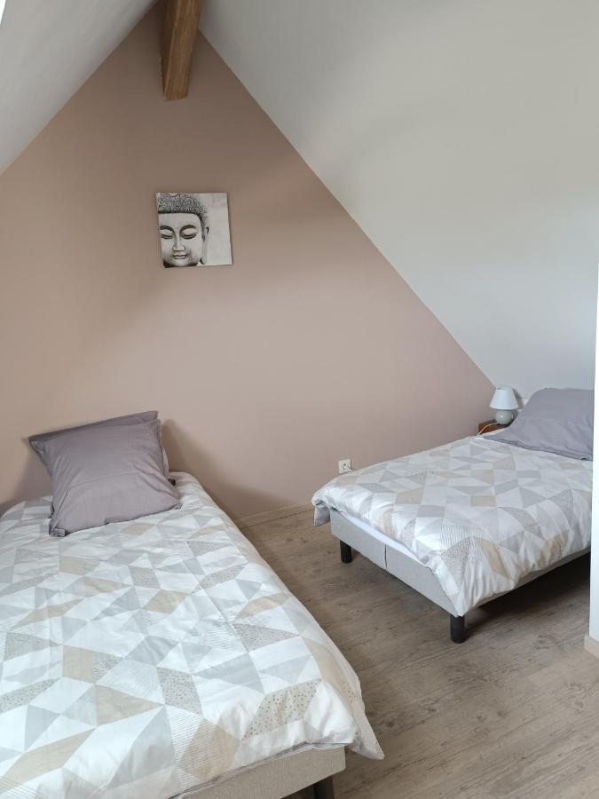 Gite De La Grand Maison Le Noyer Seigy Buitenkant foto