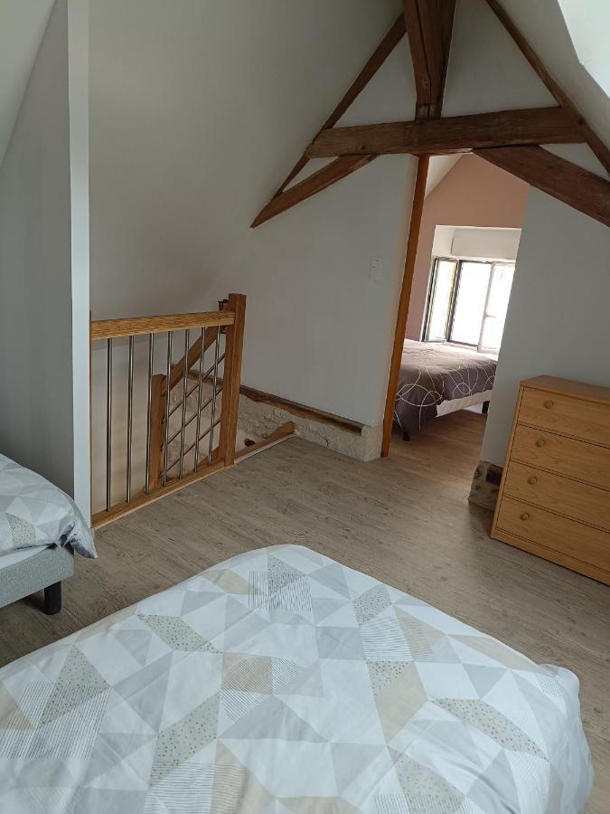 Gite De La Grand Maison Le Noyer Seigy Buitenkant foto